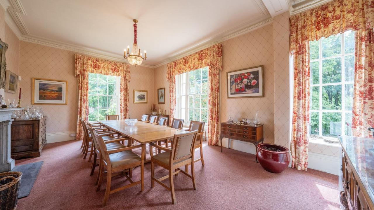 Pantybeiliau House Bed & Breakfast Gilwern Esterno foto